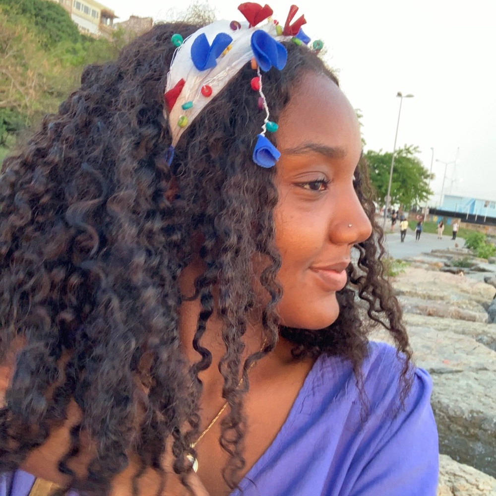 Meet your Posher, Anyah